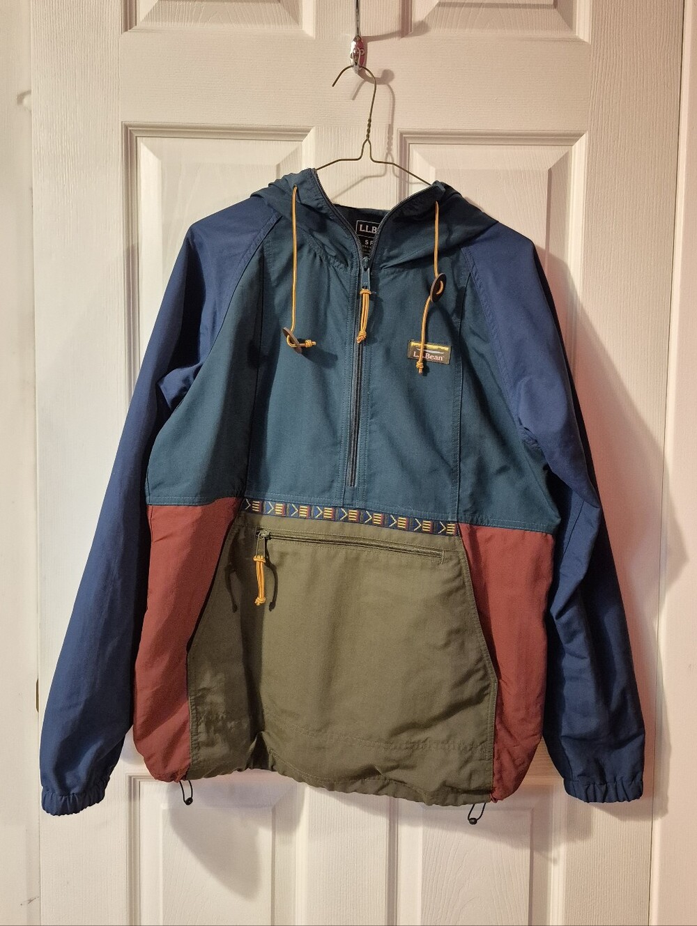 LL Bean Women's Colorblock Pullover Shell